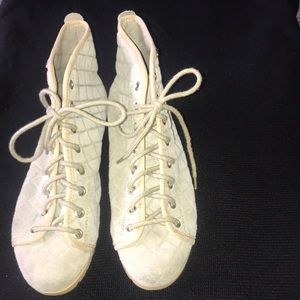 Galibier Suede lt grey ankle la e up booties